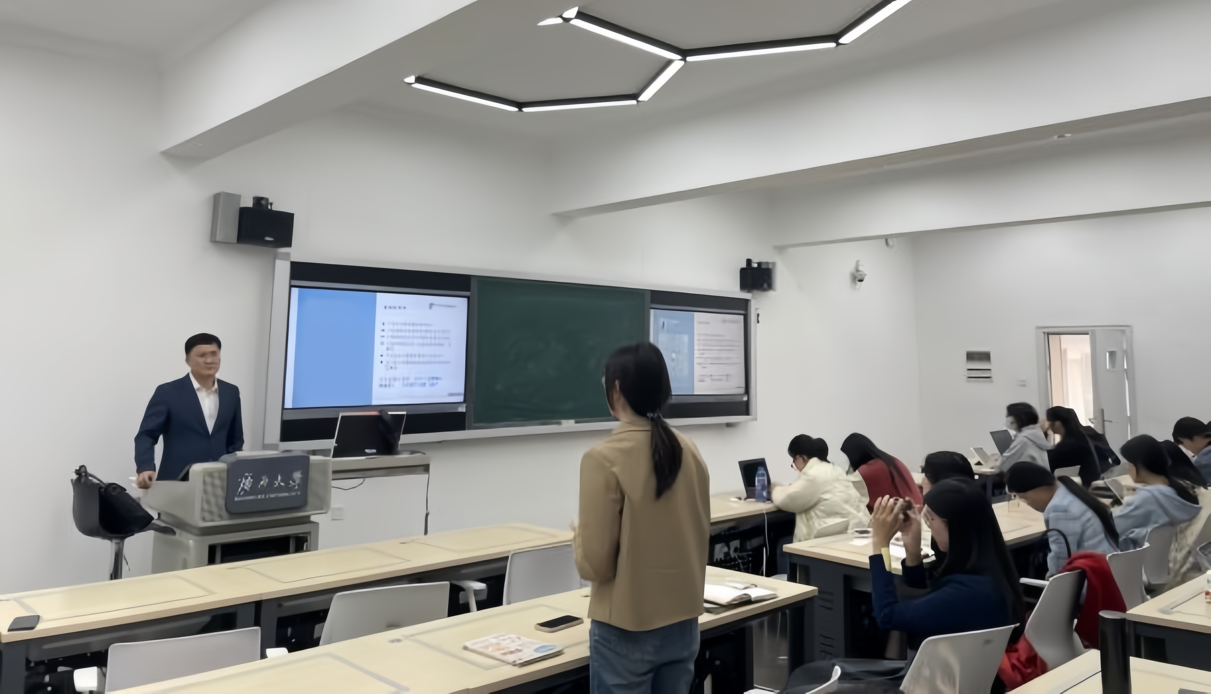 2138CC太阳集团